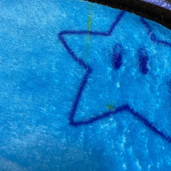 Nintendo Super Mario Blanket Fleece Throw 2010 Goomba Luigi Mushroom 50X60 - Picture 11 of 15